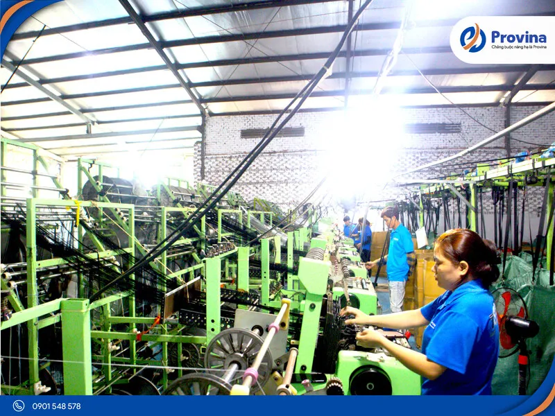 Sản phẩm khong ngung doi moi va vuot troi 4.jpg — Công Ty TNHH Provina - Dây Chằng Hàng, Dây Cáp Vải Cẩu Hàng — MST 3702445319