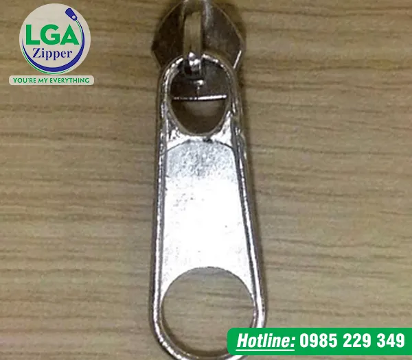 Sản phẩm metal 5 — Công Ty TNHH Sản Xuất Thương Mại Dây Kéo Lê Gia — MST 3702477631