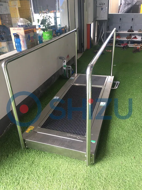 Sản phẩm May ve sinh de giay — Thiết Bị Phòng Sạch Shizu - Công Ty TNHH Sản Xuất - Thương Mại - Dịch Vụ Shizu — MST 3702493288