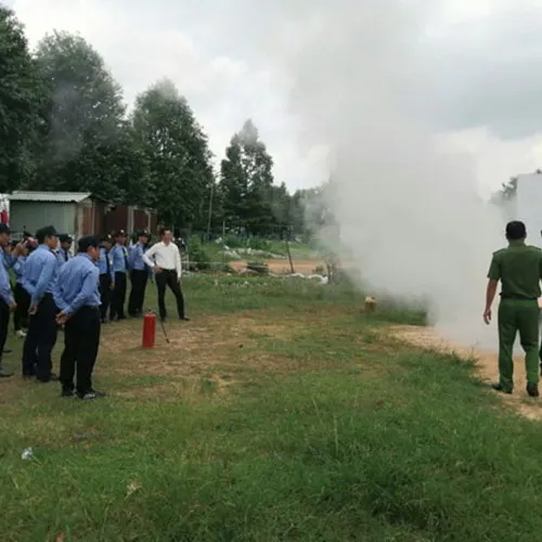 Sản phẩm dich vu dao tao bv 13 — Bảo Vệ Thắng Lợi 24H - Công Ty TNHH Một Thành Viên Dịch Vụ Bảo Vệ Thắng Lợi 24H — MST 3702496835
