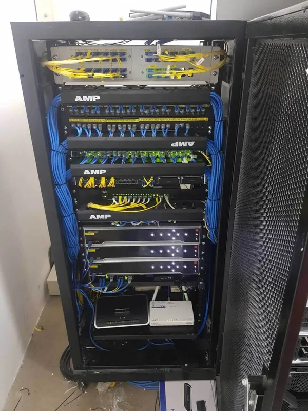 Sản phẩm lan — Công Ty TNHH MTV Thương Mại Dịch Vụ Vũ Hằng PC — MST 3702521859
