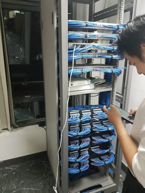 Sản phẩm m7 — Công Ty TNHH MTV Thương Mại Dịch Vụ Vũ Hằng PC — MST 3702521859
