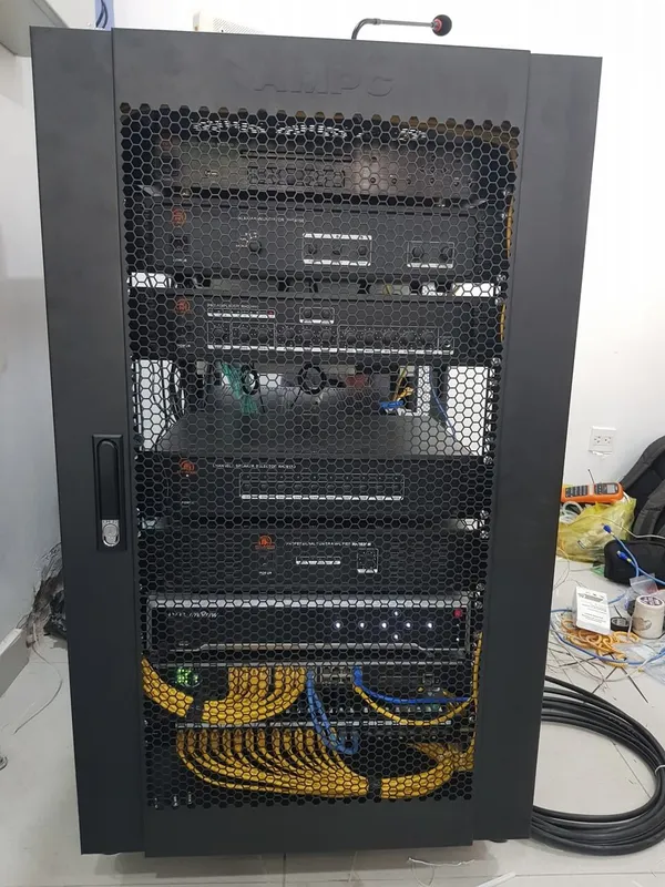 Sản phẩm rack2 — Công Ty TNHH MTV Thương Mại Dịch Vụ Vũ Hằng PC — MST 3702521859