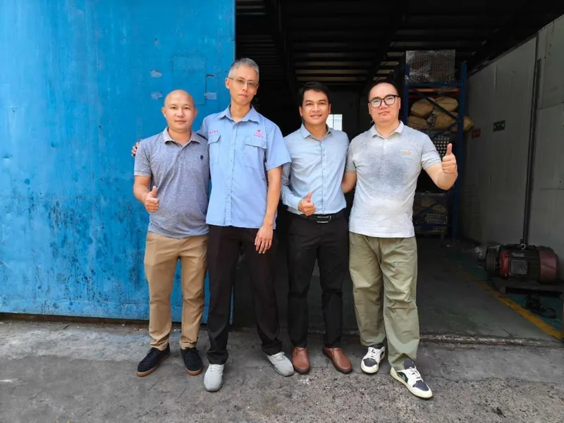 Sản phẩm xuong sua chua khuon ep nhua binh duong 1024x768 — Gia Công ép Nhựa Trí Việt Phát - Công Ty TNHH Sản Xuất Kinh Doanh Trí Việt Phát — MST 3702531021
