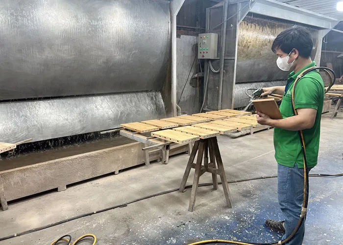 Sản phẩm son top2 — Gia Công Gỗ Nhà Xanh - Công Ty TNHH Công Nghiệp Nhà Xanh — MST 3702603188