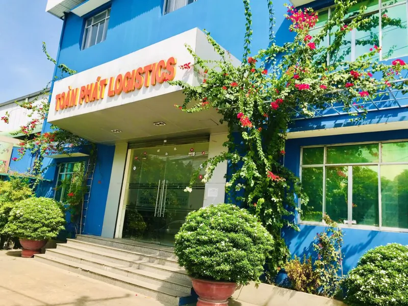 Sản phẩm cho thue van phong binh duong 2 1024x768 — Toàn Phát Logistics - Công Ty Cổ Phần Thương Mại Dịch Vụ Toàn Phát Logistics — MST 3702618138
