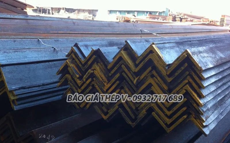 Sản phẩm thep hinh v — Công Ty TNHH Thương Mại Thép Minh Hưng — MST 3702643617