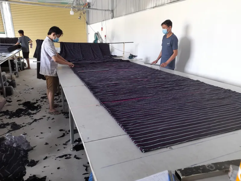Sản phẩm gia cong cat vien cac mat hang may mac — Cắt Viền VAP - Công Ty TNHH SX TM Và DV Vân Anh Phát — MST 3702649464