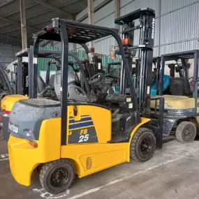 Sản phẩm cho thue xe nang 25 tan 7105 — Cho Thuê Xe Nâng Phúc Minh - Công Ty TNHH Thương Mại Dịch Vụ Kỹ Thuật Xe Nâng
Phúc Minh — MST 3702661359