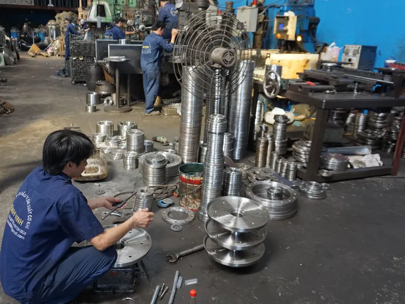Sản phẩm hoat dong co khi binh minh 4 — Công Ty TNHH Đầu Tư Sản Xuất Cơ Khí Bình Minh — MST 3702676595