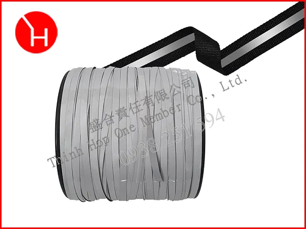 Sản phẩm man phan quang — Phụ Liệu May Mặc Thịnh Hợp - Công Ty Trách Nhiệm Hữu Hạn Một Thành Viên Thịnh
Hợp — MST 3702714392