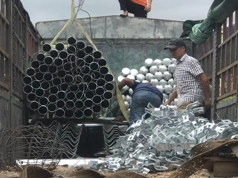 Sản phẩm Ho lan ton song tai Tay Ninh2 — Công Ty TNHH Vận Tải Và An Toàn Đường Bộ Quỳnh Nga — MST 3702727779