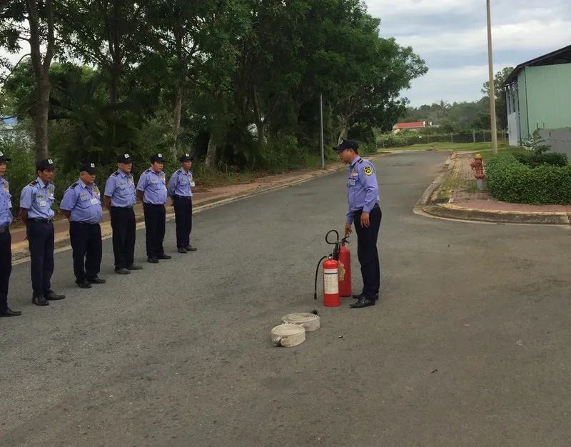 Sản phẩm LKJHGFD — Bảo Vệ Thiên Long - Công Ty TNHH Dịch Vụ Bảo Vệ Tập Đoàn Thiên Long — MST 3702752817