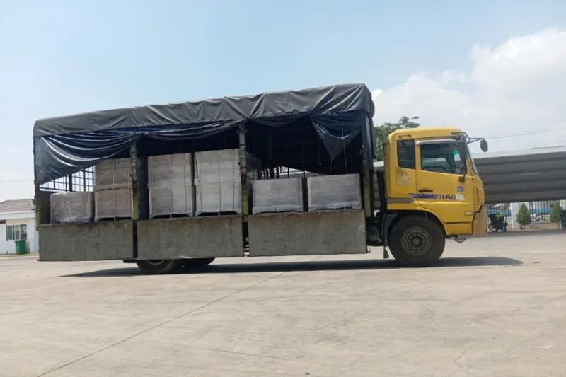 Sản phẩm huong dan gui hang tu tphcm di ha noi — Công Ty TNHH Giao Nhận Vận Tải Tuấn Kiệt — MST 3702787908
