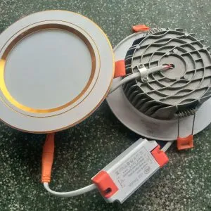 Sản phẩm Den am tran 10 300x300 — Công Ty TNHH Thiết Bị Điện Hoàng Kim Long — MST 3702823024