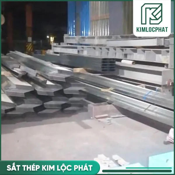 Sản phẩm thep hinh2 — Tôn Kim Lộc Phát - Công Ty TNHH TM-DV Sắt Thép Kim Lộc Phát — MST 3702868924