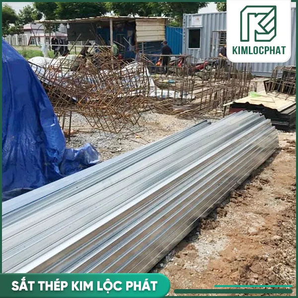 Sản phẩm thep hinh7 — Tôn Kim Lộc Phát - Công Ty TNHH TM-DV Sắt Thép Kim Lộc Phát — MST 3702868924