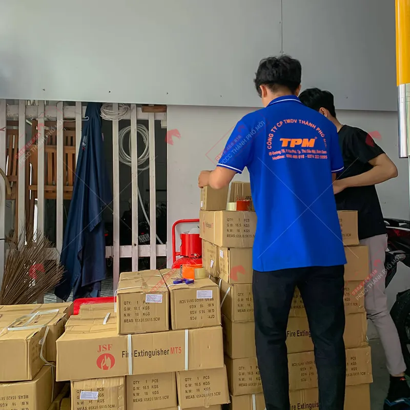 Sản phẩm binh chua chay binh duong 15 — Công Ty Cổ Phần Thương Mại Và Dịch Vụ Thành Phố Mới - Chi Nhánh Lâm Đồng — MST 3702929574