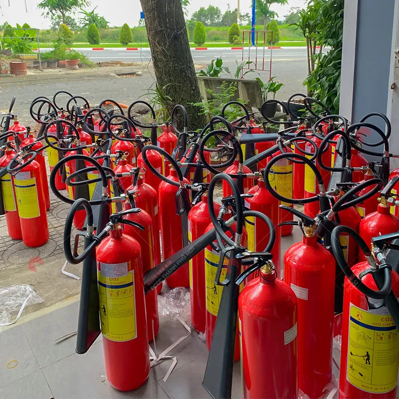 Sản phẩm binh chua chay binh duong 2 — Công Ty Cổ Phần Thương Mại Và Dịch Vụ Thành Phố Mới - Chi Nhánh Lâm Đồng — MST 3702929574