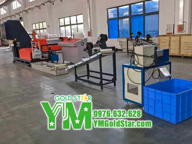 Sản phẩm may tai che fly 2 — Công Ty TNHH YM GOLDSTAR — MST 3702996919