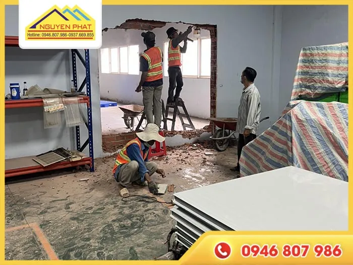 Sản phẩm z5254620478467_990d8ab1c831fbea9b9af9606e91b861 — Sửa Chữa Nhà Xưởng Nguyên Phát - Công Ty TNHH Cơ Khí Xây Dựng Và Dịch Vụ Nguyên
Phát — MST 3703001394
