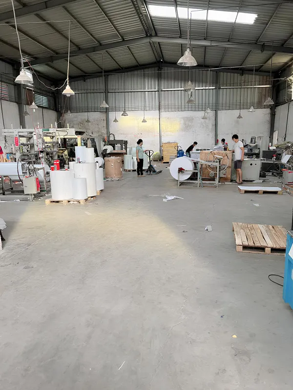 Sản phẩm Nha xuong 1 — Giấy Ngành May Mặc, Da Giày Tiến Hưng - Công Ty TNHH SX TM Xuất Nhập Khẩu Tiến
Hưng — MST 3703049999