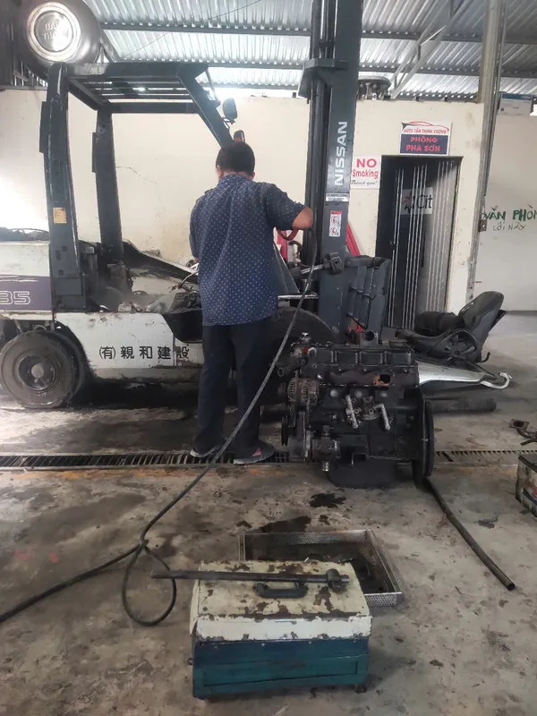 Sản phẩm z6107928433261_2f5df3dcd08b4f9aacd1308b6d6060ee — Xe Nâng Hàng Tân Tiến Phát - Công Ty TNHH Tân Tiến Phát Forklift — MST 3703066225