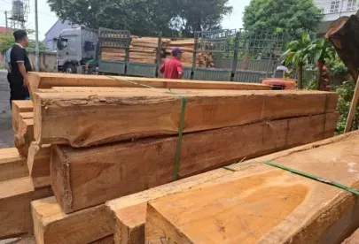 Sản phẩm go teak hop vam 3 1500 4991.jpg — Công Ty TNHH Gỗ Nhật Thành — MST 3703076664