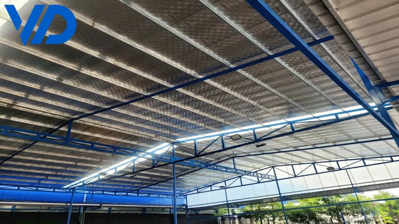 Sản phẩm ton cach nhiet lop mai nha xuong 1024x576 — Công Ty TNHH MTV Cách Nhiệt Văn Dũng — MST 3703094342