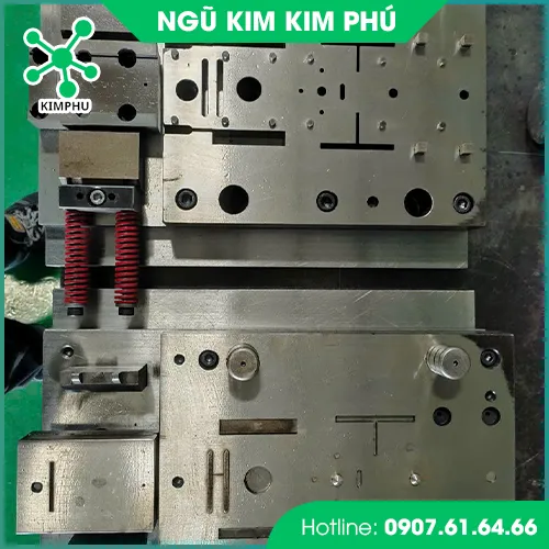 Sản phẩm khuon mau 4 — Gia Công Kim Loại Kim Phú - Công Ty TNHH Gia Công Kim Loại Kim Phú — MST 3703097209