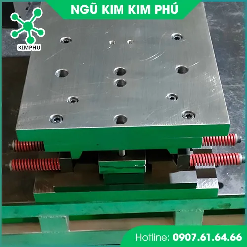 Sản phẩm khuon mau 9 — Gia Công Kim Loại Kim Phú - Công Ty TNHH Gia Công Kim Loại Kim Phú — MST 3703097209