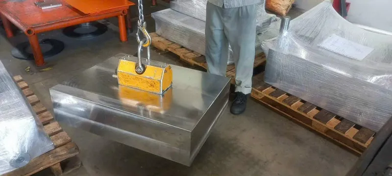Sản phẩm a0cb674d6744b11ae855 — Thép Minh Phát - Công Ty TNHH MTV TM DV Minh Phát Steel — MST 3703133947