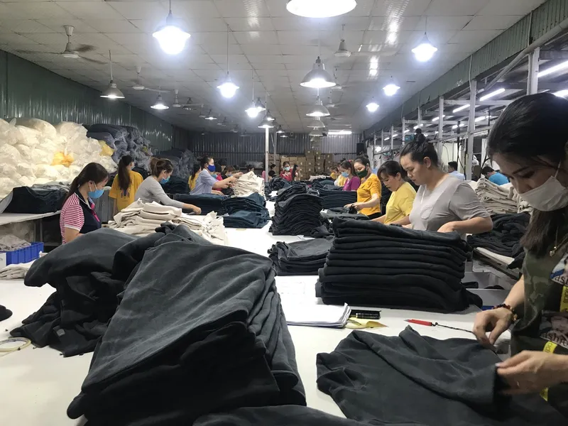 Sản phẩm hinh anh xuong may Phu Hung Phat 3 — May Gia Công Phú Hưng Phát - Công Ty TNHH Sản Xuất Thương Mại Phú Hưng Phát — MST 3703160940