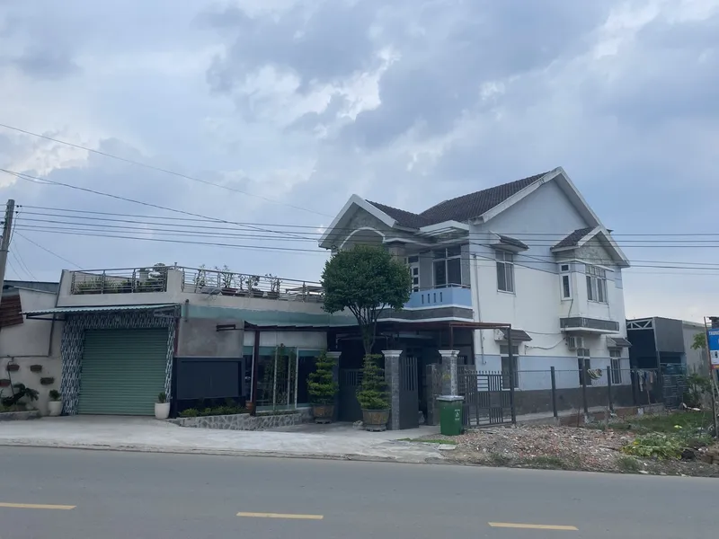 Sản phẩm van phong cong ty — Cắt Khắc Laser AMZ Furniture - Công Ty Cổ Phần AMZ Furniture — MST 3703215300
