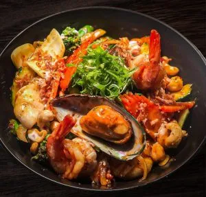 Sản phẩm Cashew nut Sea food 300x287 — Công Ty Cổ Phần Chế Biến Điều Việt Nam — MST 3801168419