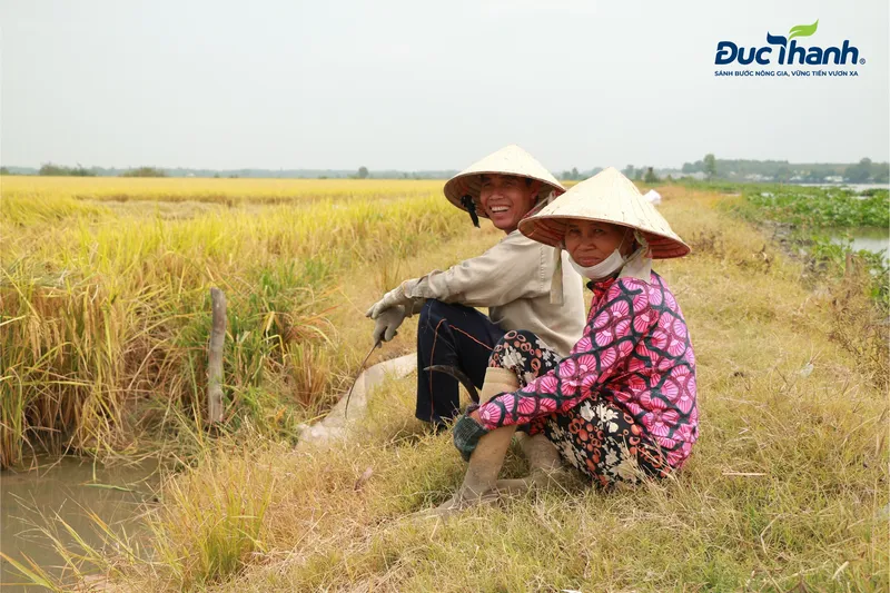 Sản phẩm dt 1 — Phân Bón Đức Thành - Công Ty Trách Nhiệm Hữu Hạn Thương Mại, Dịch vụ, Sản Xuất,
Xuất Nhập Khẩu Đức Thành — MST 3900210492