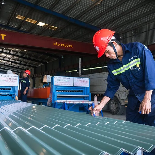 Sản phẩm Ton xa go — Công Ty TNHH Sản Xuất Xây Dựng - Thương Mại Và Dịch Vụ Huỳnh Anh — MST 3900358146