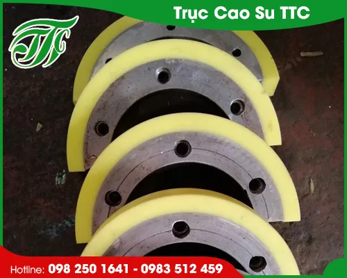 Sản phẩm banh pu 3 — Trục Cao Su TTC - Công Ty TNHH Trục Cao Su TTC — MST 3901184069