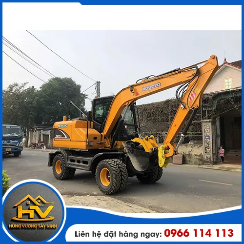 Sản phẩm cho thue xe co gioi (1) — Vật Liệu Xây Dựng Hùng Vương Tây Ninh - Công Ty TNHH Hùng Vương Tây Ninh — MST 3901330626