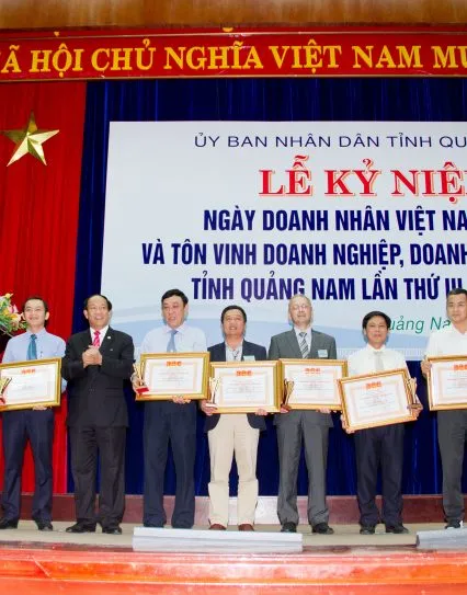 Sản phẩm 1 12 426x543 — Công Ty Cổ Phần Tuấn Đạt — MST 4000378744
