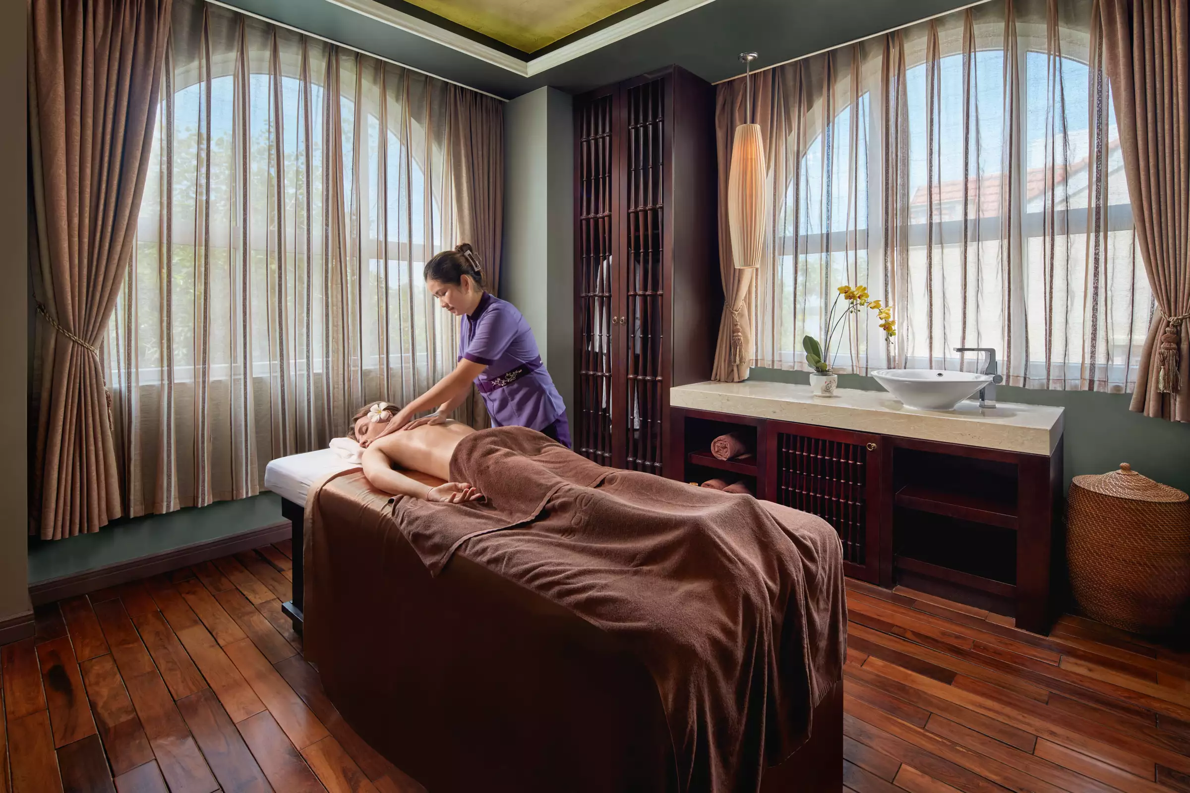Sản phẩm Woosah Spa_0240 — Công Ty Cổ Phần Tập Đoàn Royal Capital — MST 4000490016