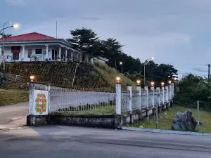 Sản phẩm z3618655869004_9e33479a5e348171b626dd1b3306a574 300x225 — Công Ty TNHH TM&DV Phú Hiển Lighting — MST 4000988323