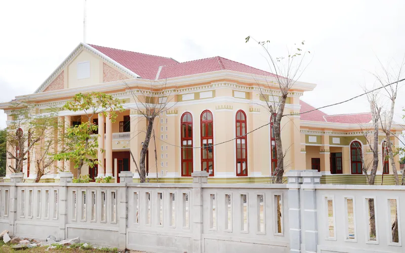 Sản phẩm ngoi mau cao cap da nang 14 — Công Ty TNHH Sản Xuất Thương Mại Dịch Vụ E&A — MST 4001019071