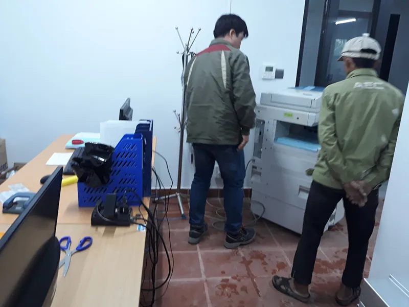 Sản phẩm 3045xe tai tan phat 1 — Vận Tải Tấn Phát - Công Ty TNHH DV Vận Tải Tấn Phát — MST 4001171485