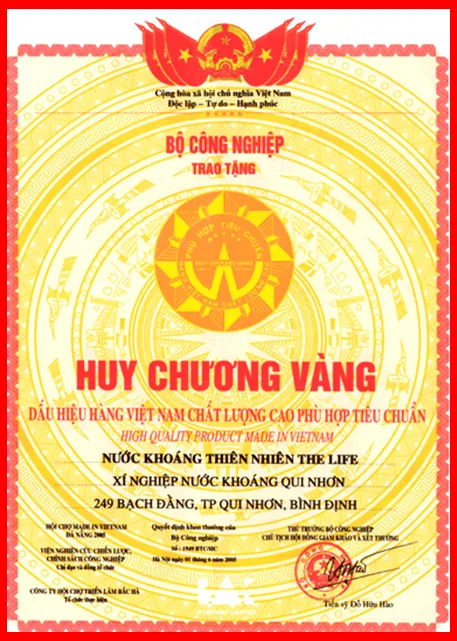 Sản phẩm 33333333333333 — Công Ty Cổ Phần Nước Khoáng Quy Nhơn — MST 4100587491