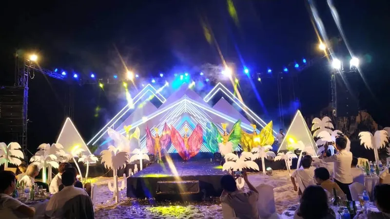 Sản phẩm ánh sáng — Công Ty TNHH Quy Nhơn Teambuilding — MST 4101540873