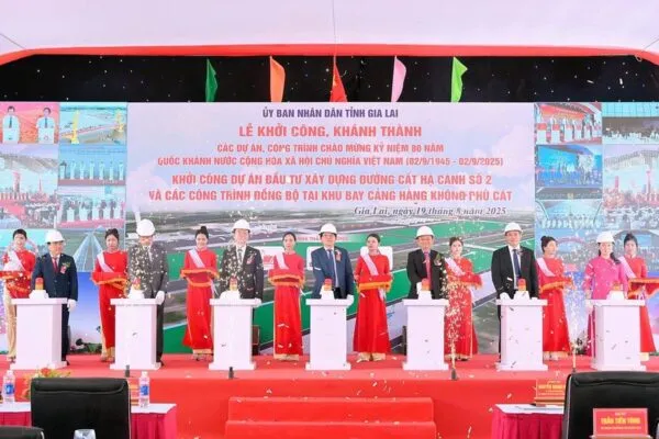 Sản phẩm khoi cong duong cat ha canh so 2 san bay phu cat gia lai 600x400 — Công Ty TNHH Quy Nhơn Homes — MST 4101618022