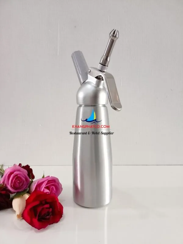 Sản phẩm Binh xit kem tuoi KT500 1 600x800 — Công Ty TNHH Phát Triển Thương Mại Và Dịch Vụ Khang Phát — MST 4101618907