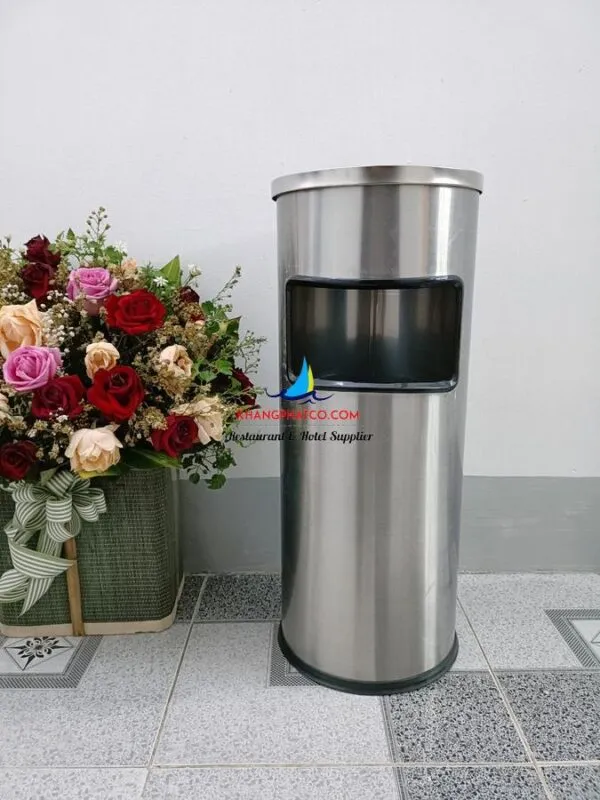 Sản phẩm Thung rac gat tan inox trang A35 A 1 600x800 — Công Ty TNHH Phát Triển Thương Mại Và Dịch Vụ Khang Phát — MST 4101618907