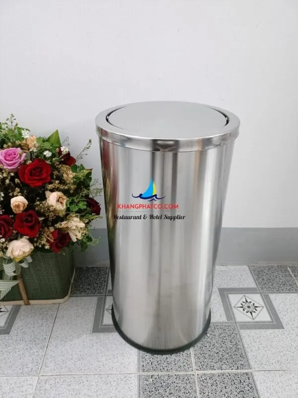 Sản phẩm Thung rac nap lat xoay A35 O 600x800 — Công Ty TNHH Phát Triển Thương Mại Và Dịch Vụ Khang Phát — MST 4101618907